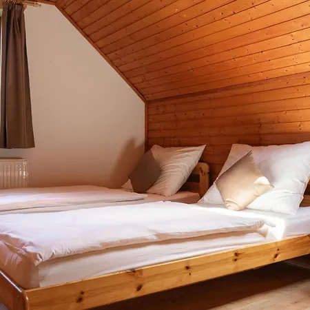 Holiday home Mihaly Kulcsos Vendeghaz *
