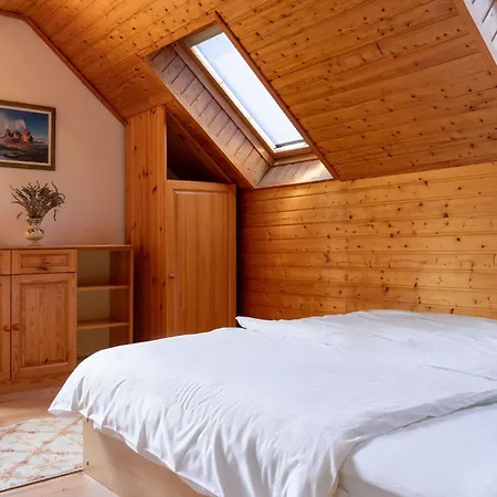 Mihaly Kulcsos Vendeghaz Holiday home