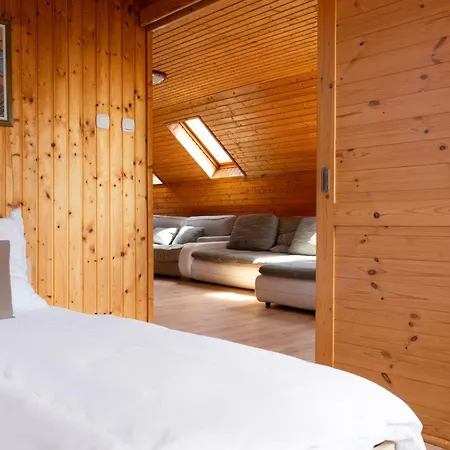 Holiday home Mihaly Kulcsos Vendeghaz