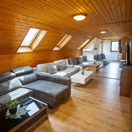 Feriehus Mihaly Kulcsos Vendeghaz *